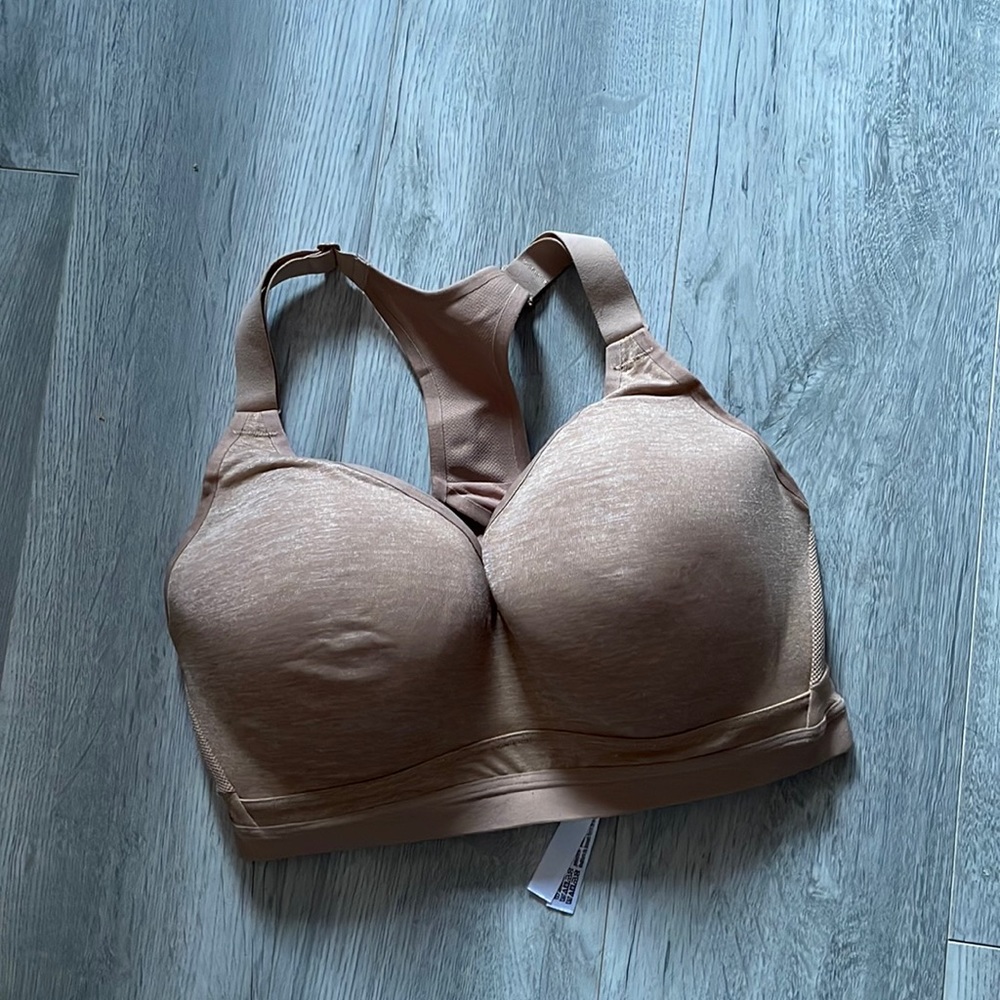 Victoria sport bra 32 DDD